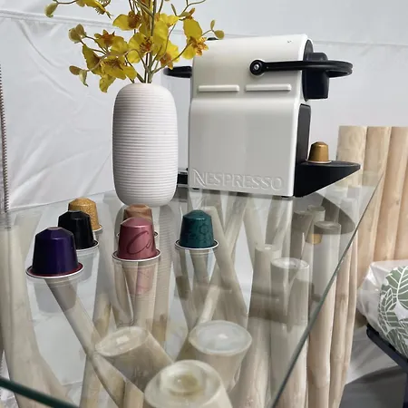 La Bulle Perchee De Chantilly *