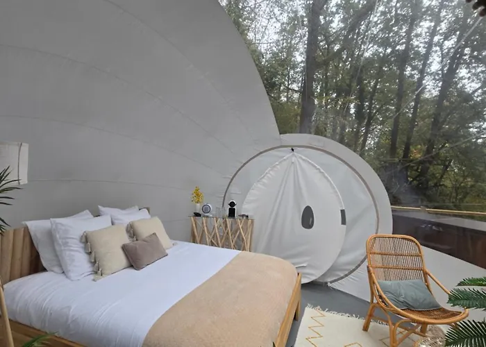 La Bulle Perchee De Chantilly Luxury tent