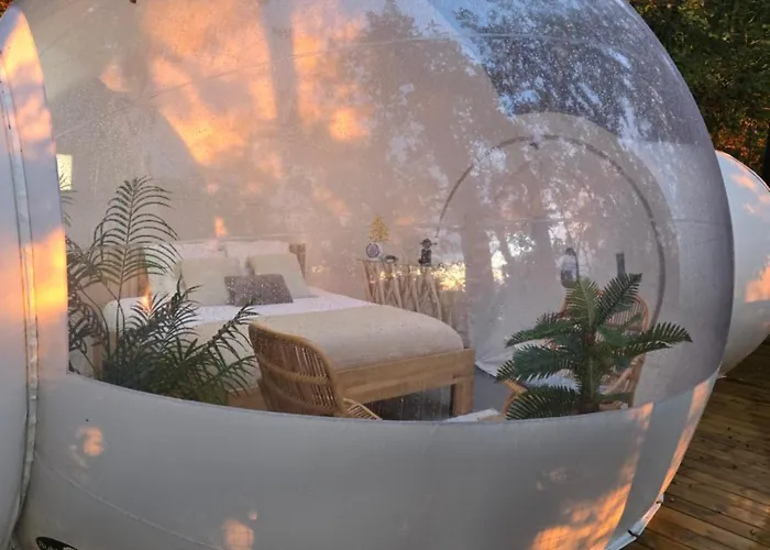 La Bulle Perchee De Chantilly Luxury tent *